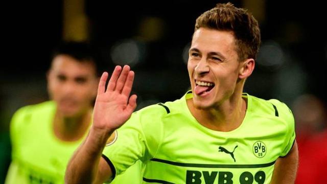 1635297193208008693.jpeg 407.jpeg