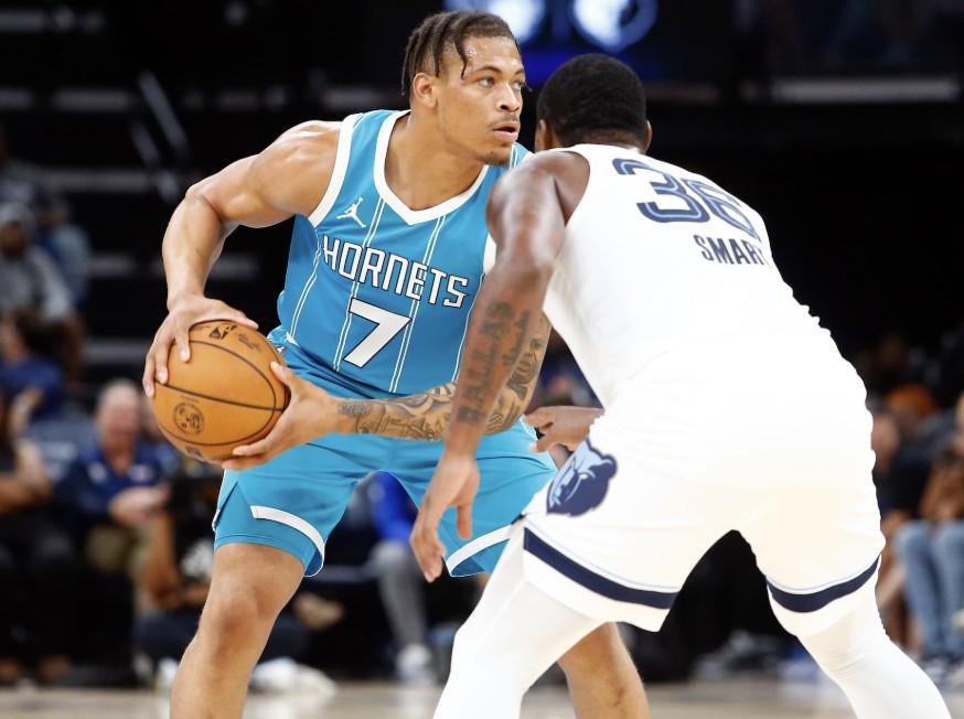 2026世界杯比赛在线观看地址-记者：山东新外援约翰逊已经抵达香港，能赶上CBA二阶段首战