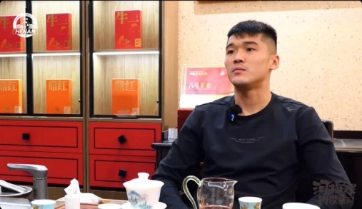 2026世界杯手机观看软件下载-钟义浩谈战胜海港：不像外界说的爆冷，河南队现在有进攻也有防守